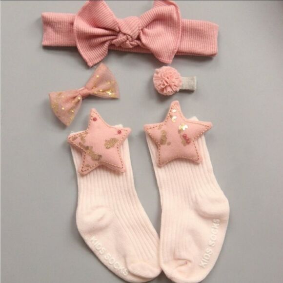 NIB Chicbaby Pink & Gold Hair Accessories & Socks - Picture 1 of 7